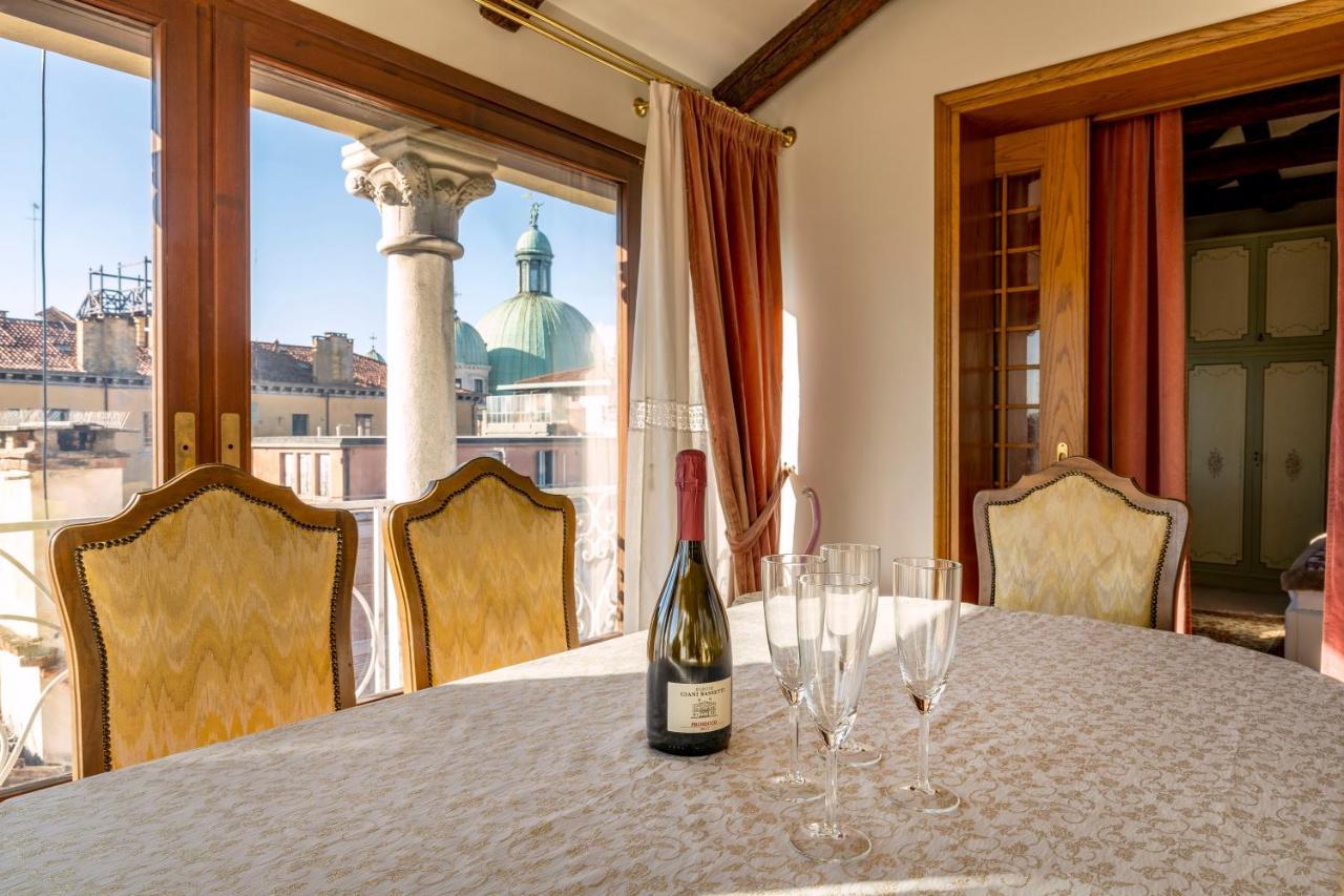Ferienwohnung Palazzo Gradenigo By Wonderful Italy Venedig Exterior foto