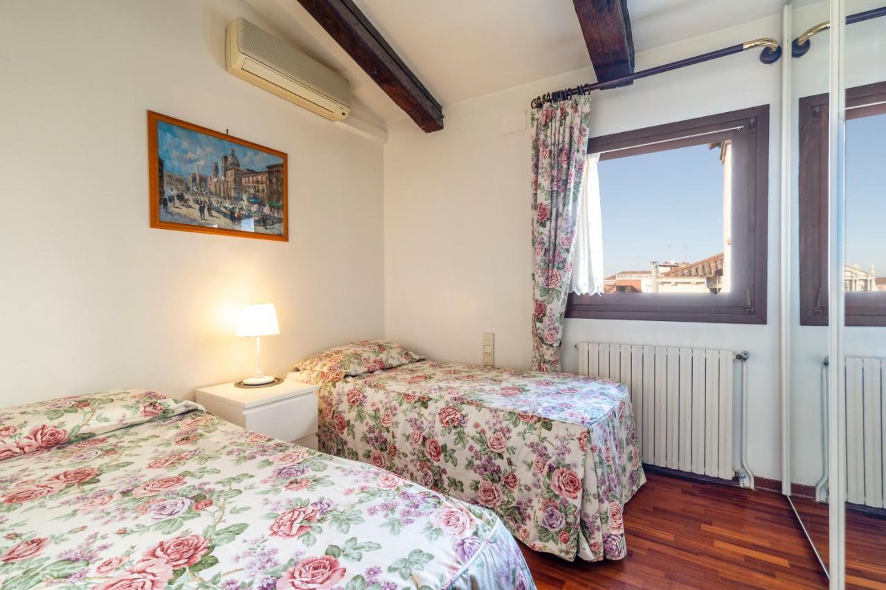 Ferienwohnung Palazzo Gradenigo By Wonderful Italy Venedig Exterior foto