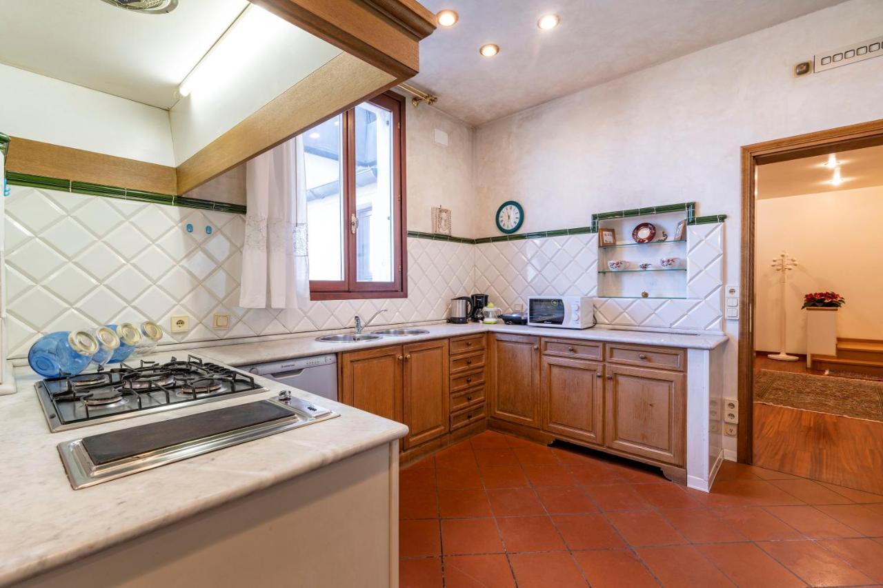 Ferienwohnung Palazzo Gradenigo By Wonderful Italy Venedig Exterior foto