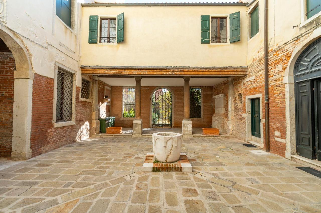 Ferienwohnung Palazzo Gradenigo Venedig Exterior foto